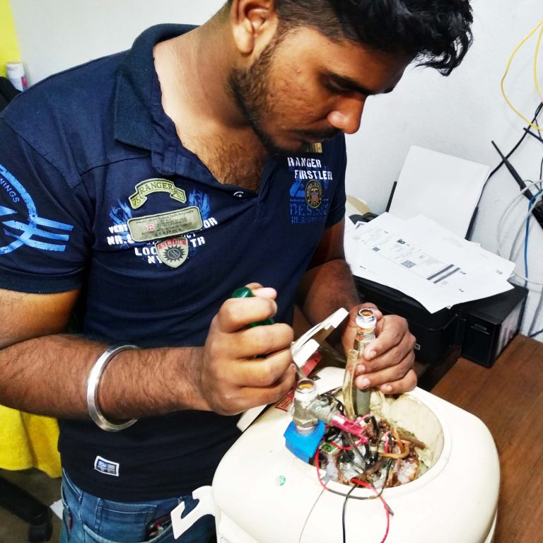 Get Top Rated Expert Repairing Services at Home | Service Point | The Ultimate Place for Repair Services GYZER