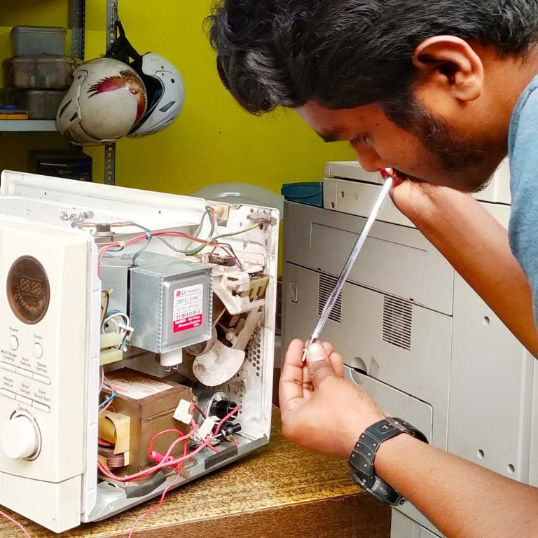 Get Top Rated Expert Repairing Services at Home | Service Point | The Ultimate Place for Repair Services MICROWAVE